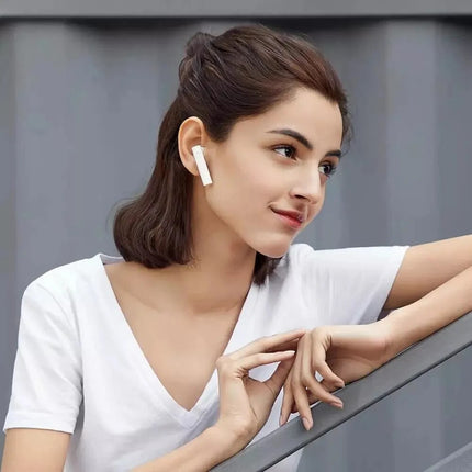 Audífonos Xiaomi Air 2 SE TWS Bluetooth 5.0: Emparejamiento Automático, Micrófono Integrado y Estuche de Carga para una Experiencia Inalámbrica Completa"