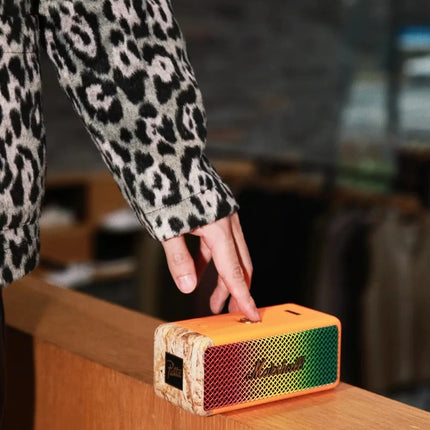 Marshall Emberton II Patta – Edición Exclusiva, Sonido Potente y Portátil