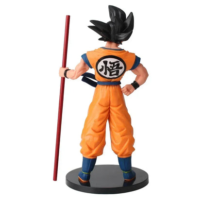 Figura de Acción Son Goku Super Saiyajin: Dragon Ball (22cm)